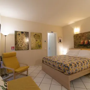 Casa Lisander Apartment Lecco
